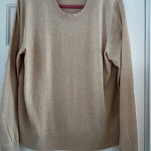 Lightweight Cotton Cashmere Crew Sweater
